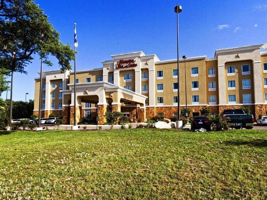 Hampton Inn & Suites Берні Екстер'єр фото